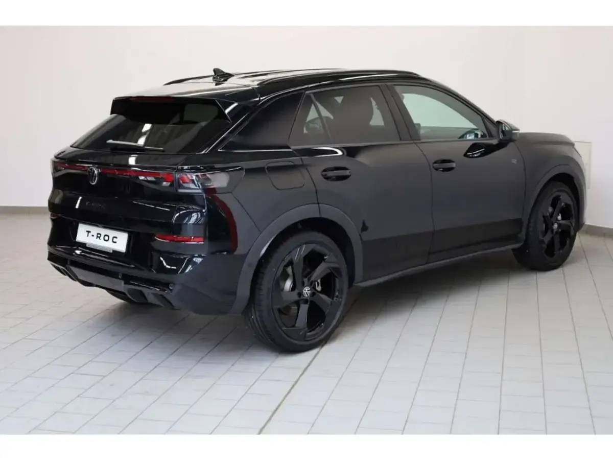 Neu VW T-Roc Style 150 PS (110 kW) 2026 Schwarz SUV