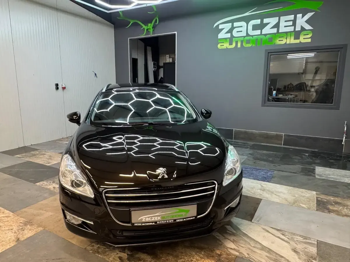 Gebraucht Peugeot 508 140 PS (102 kW) 2013 Schwarz Kombi