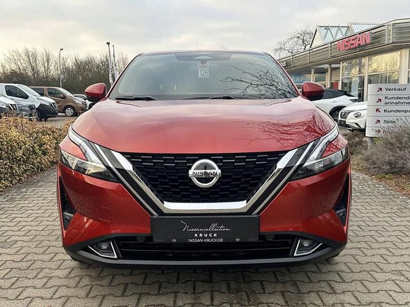 Gebraucht Nissan Qashqai Tekna 158 PS (116 kW) 2022 Rot SUV