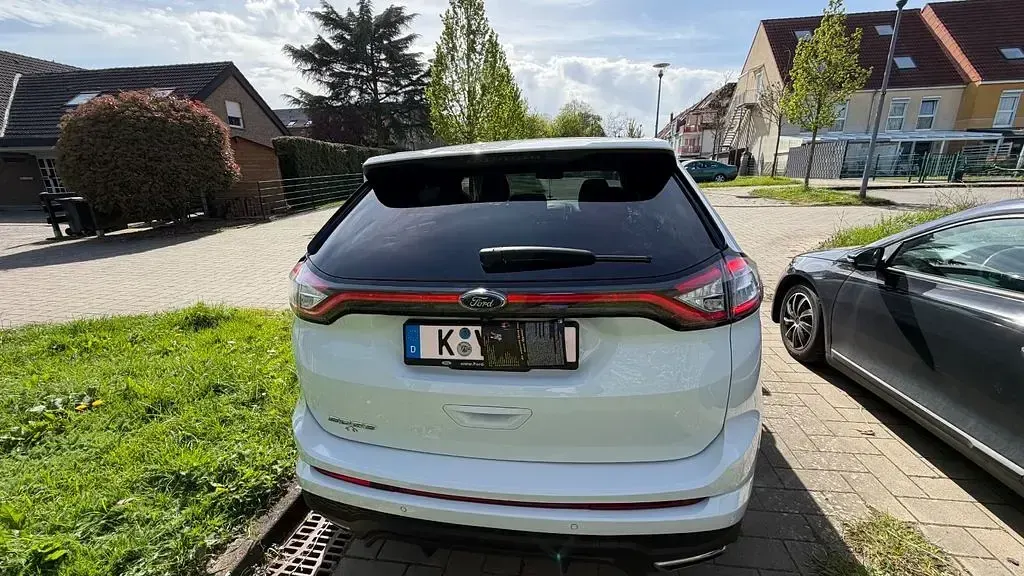 Gebraucht Ford Edge 211 PS (155 kW) 2017 Weiß SUV