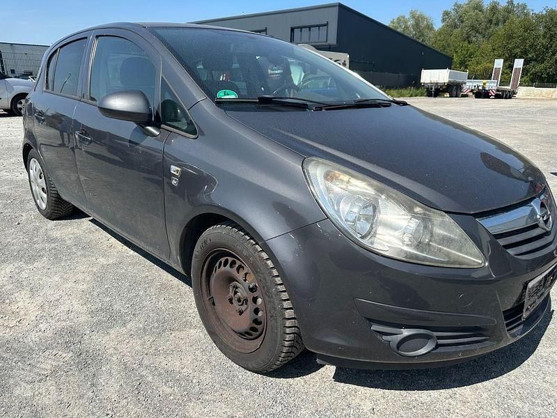 Grau Gebraucht 2010 Opel Corsa Edition Limousine | 1.990 € (Superpreis) - Bild 1/4