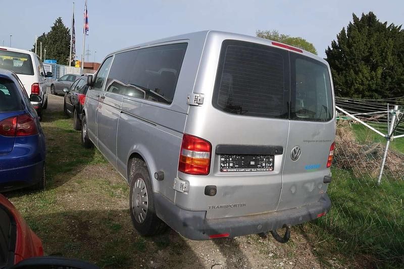 Gebraucht VW T5 174 PS (127 kW) 2008 Reflexsilber metallic Van