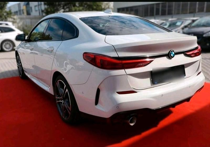 Weiß Gebraucht 2021 BMW 218 M Sport Coupé | 23.000 € (Fairer Preis) - Bild 1/4