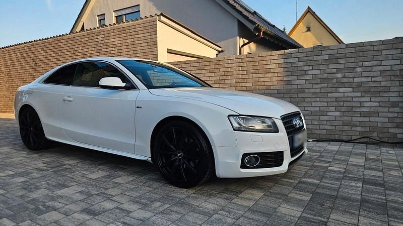 Gebraucht Audi A5 S-Line 211 PS (155 kW) 2011 Weiß Coupé