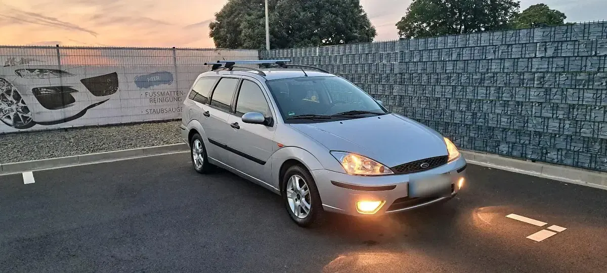 Gebraucht Ford Focus 2005 Silber Kombi