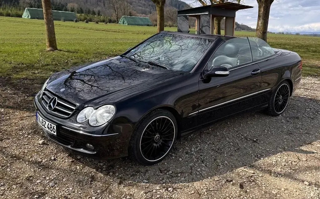 Gebraucht Mercedes CLK200 Avantgarde 163 PS (119 kW) 2006 Schwarz Cabrio