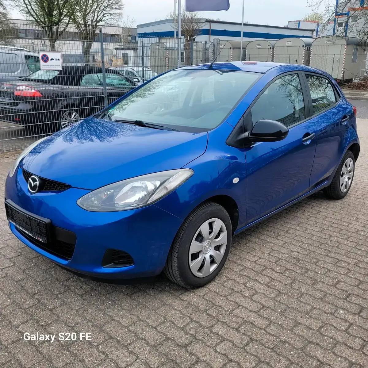Gebraucht Mazda 2 75 PS (55 kW) 2009 Blau Kleinwagen