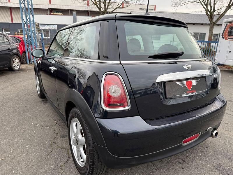 Gebraucht Mini ONE 95 PS (69 kW) 2008 Schwarz Kleinwagen
