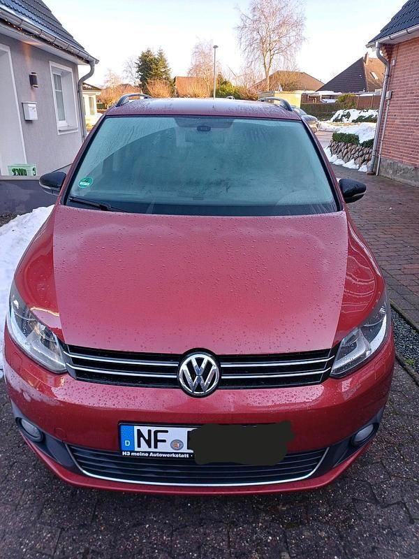 Gebraucht VW Touran 105 PS (77 kW) 2013 Rot Van / Kleinbus