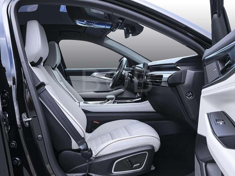 Gebraucht Renault Espace Iconic 131 PS (96 kW) 2025 Schwarz SUV