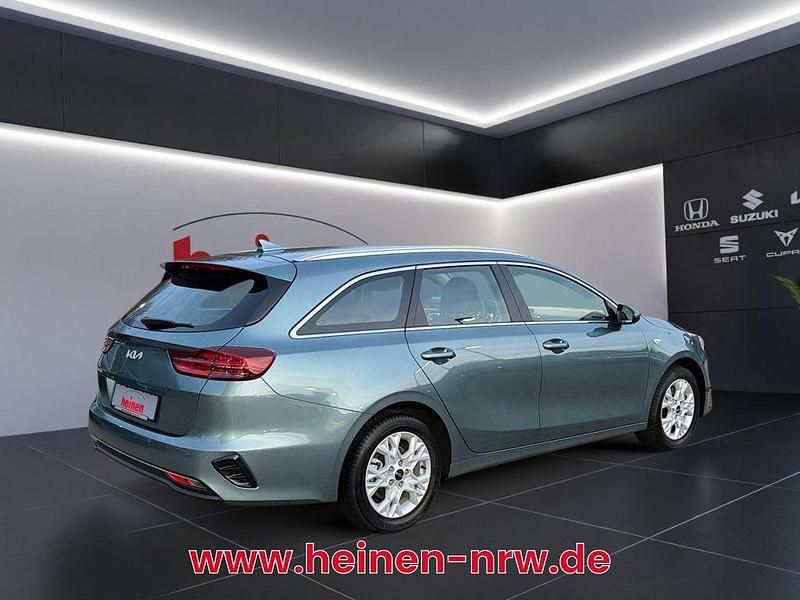 Gebraucht Kia Ceed Sportswagon Vision 140 PS (102 kW) 2025 Grau Kombi