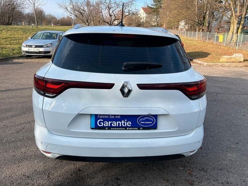 Gebraucht Renault Mégane IV Business 116 PS (85 kW) 2020 Weiß Limousine