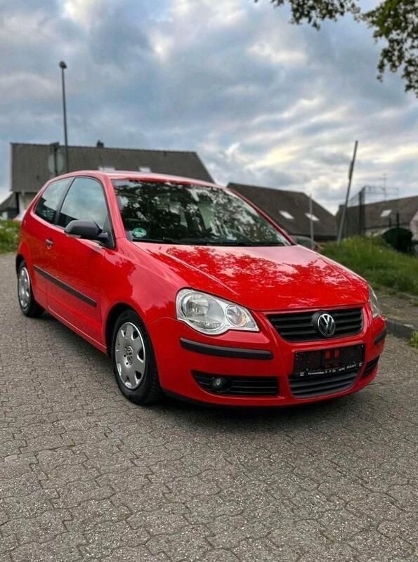 Rot Gebraucht 2005 VW Polo Kleinwagen | 2.450 € (Fairer Preis) - Bild 1/4