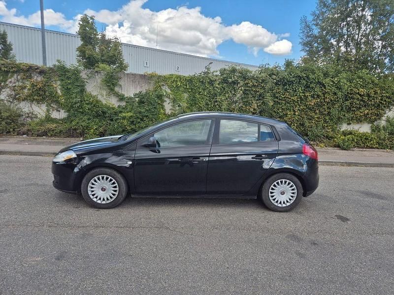 Schwarz Gebraucht 2010 Fiat Bravo Active Kleinwagen | 2.999 € (Fairer Preis) - Bild 1/4