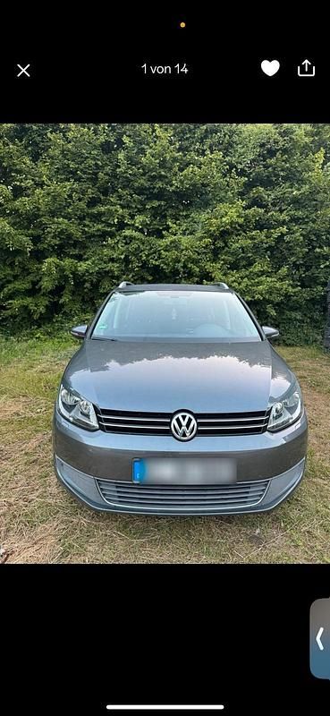 Silber Gebraucht 2010 VW Touran Van / Kleinbus | 5.999 € (Fairer Preis) - Bild 1/4