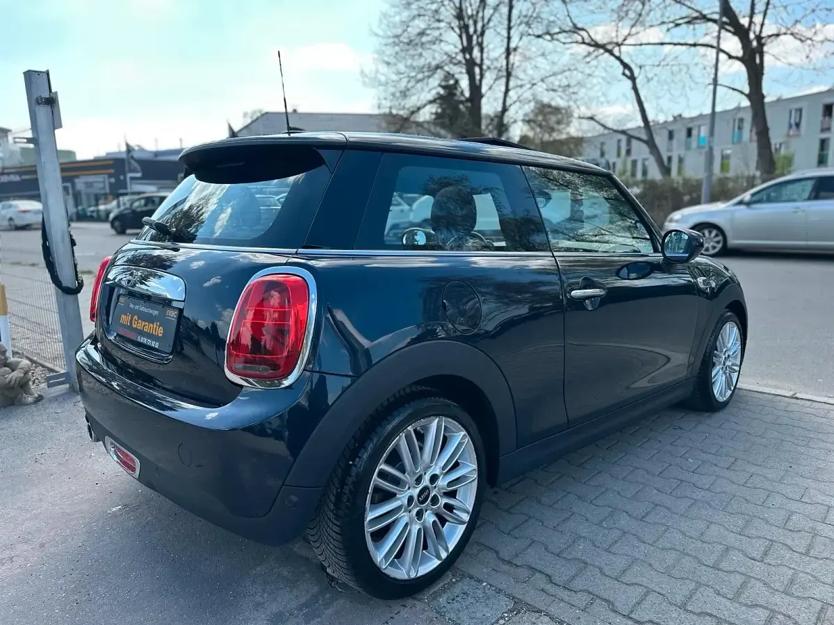 Gebraucht Mini ONE 102 PS (75 kW) 2020 Schwarz Kleinwagen