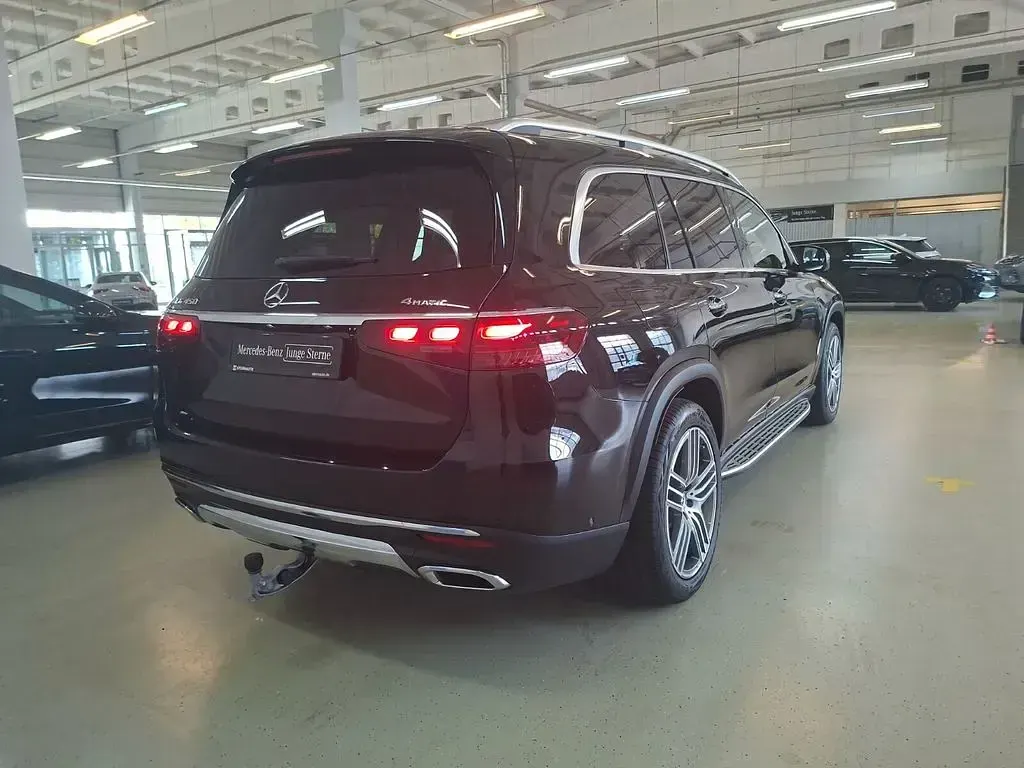 Gebraucht Mercedes GLS450 Premium Plus 381 PS (280 kW) 2025 Metalliclack obsidianschwarz SUV
