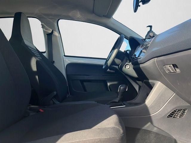 Gebraucht VW e-up! Comfortline 61 kW (83 PS) 2021 Pure white Kleinwagen