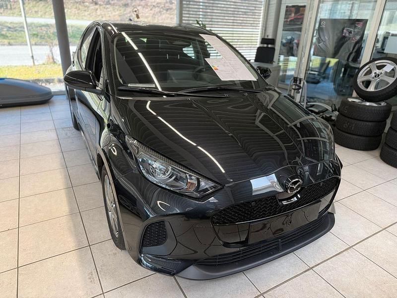 Neu Mazda 2 Exclusive-Line 116 PS (85 kW) 2025 Schwarz Kleinwagen