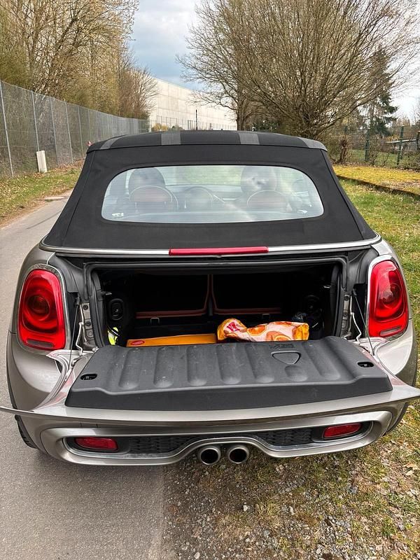 Gebraucht Mini Cooper Cabriolet 125 PS (91 kW) 2016 Grau Cabrio