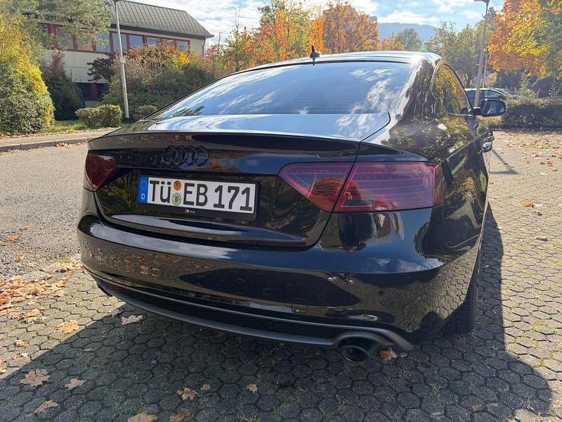 Gebraucht Audi A5 Ambiente 245 PS (180 kW) 2014 Schwarz Coupé