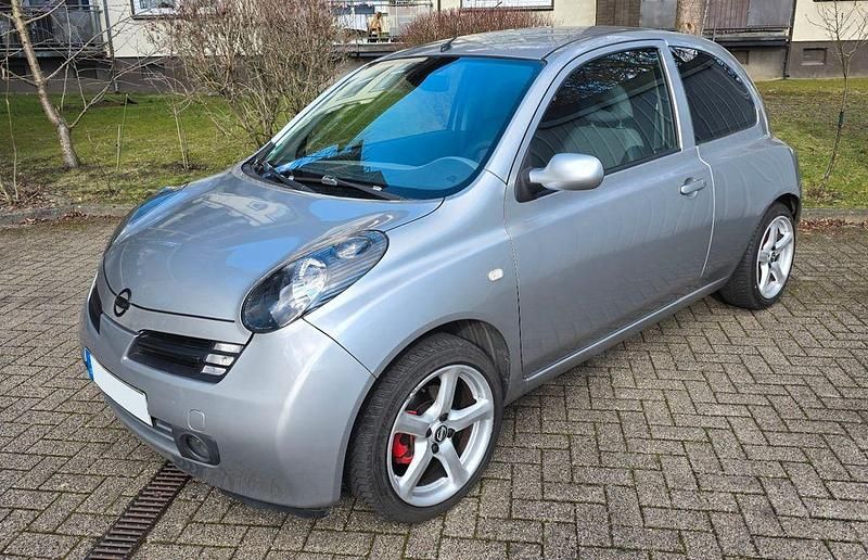 Gebraucht Nissan Micra 88 PS (64 kW) 2003 Silber Kleinwagen