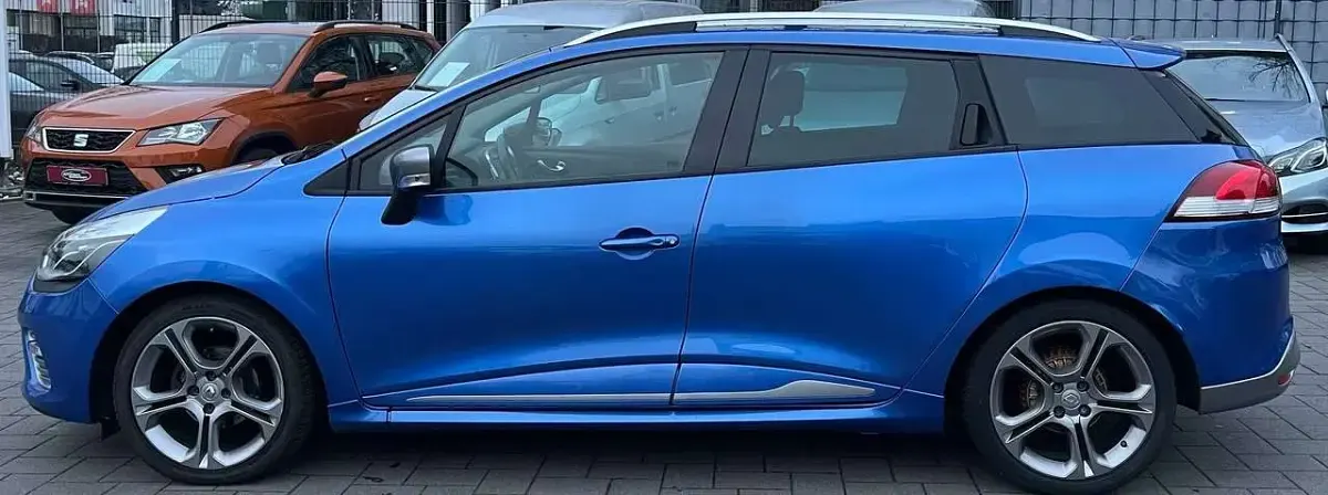 Gebraucht Renault Clio GT 120 PS (88 kW) 2016 Malta blue Kombi