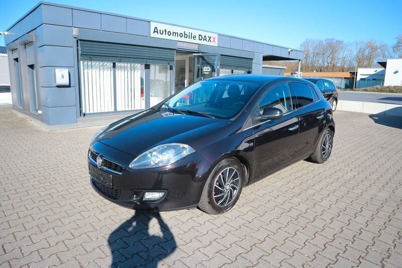 Colore esterno (nero etna) Gebraucht 2013 Fiat Bravo Street Kleinwagen | 3.990 € (Fairer Preis) - Bild 1/4