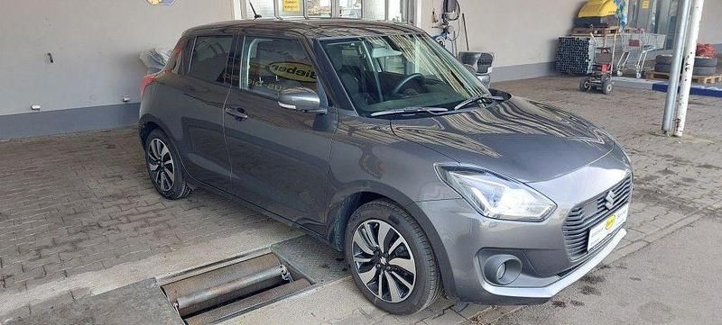 Gebraucht Suzuki Swift Comfort+ 111 PS (81 kW) 2017 Grau Kleinwagen
