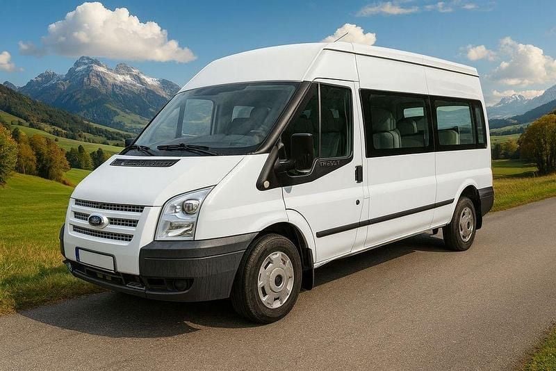 Gebraucht Ford Tourneo 125 PS (91 kW) 2012 Van / Kleinbus
