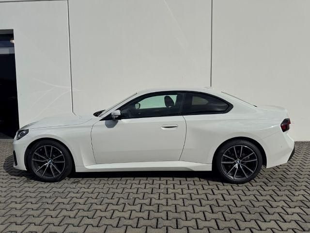 Gebraucht BMW 220 Sport Line 190 PS (139 kW) 2024 Weiss Coupé