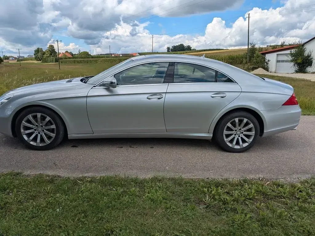 Gebraucht Mercedes CLS350 224 PS (164 kW) 2009 Silber Coupé