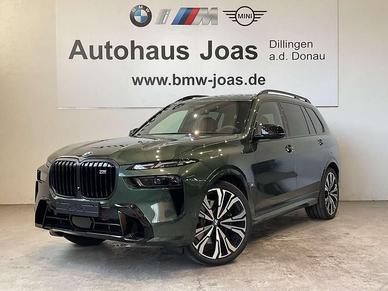 Sonderlackierung 'malachitgrün Gebraucht 2025 BMW X7 M Sport SUV | 152.800 € - Bild 1/4