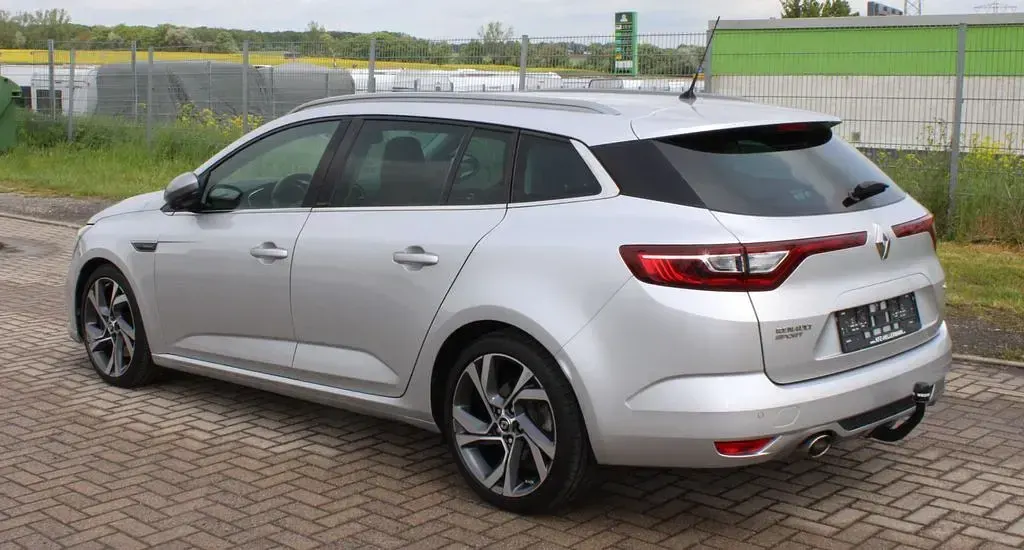 Gebraucht Renault Mégane GT GT 205 PS (150 kW) 2017 Silber Coupé