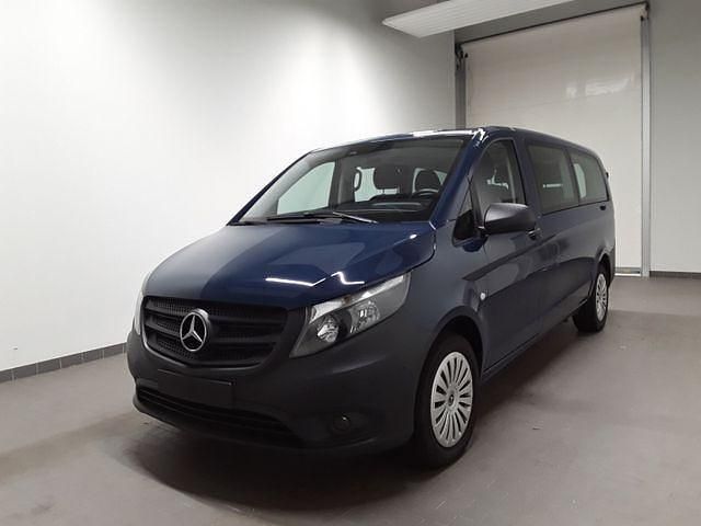 Stahlblau Gebraucht 2023 Mercedes Vito Van / Kleinbus | 39.890 € (Teuer) - Bild 1/4