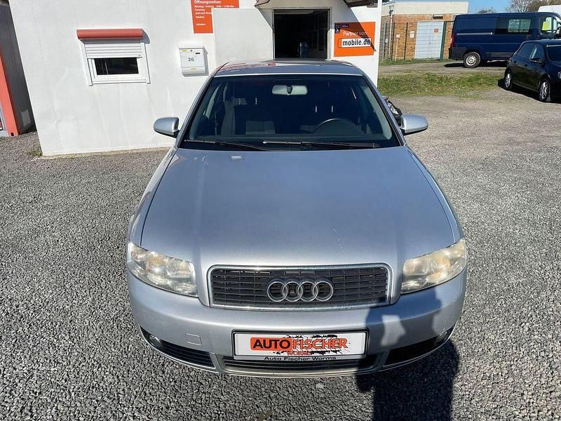 Occasion Audi A4 131 ch (96 kW) 2003 Argent Berline