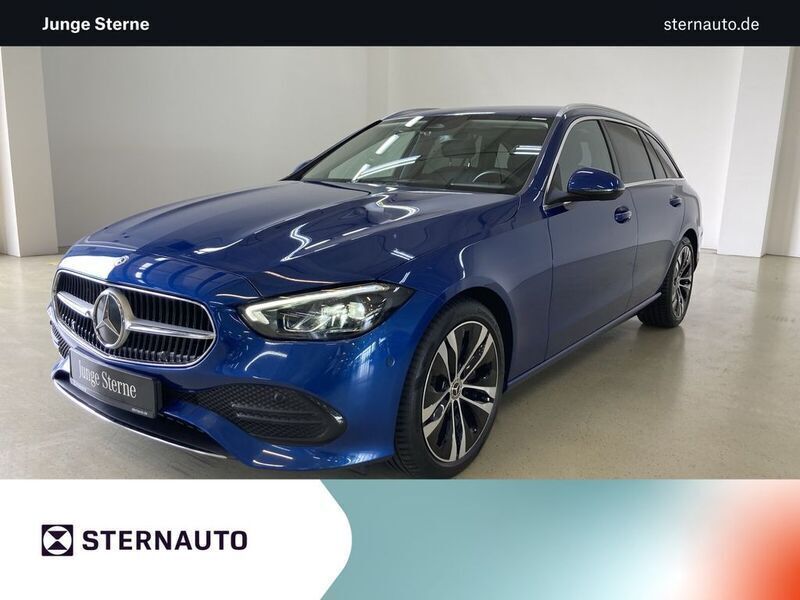Blau Gebraucht 2023 Mercedes C200 Kombi | 33.320 € (Etwas zu teuer) - Bild 1/4