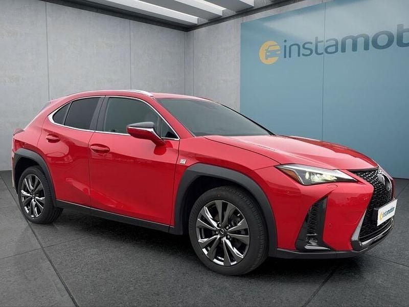 Gebraucht Lexus UX 184 PS (135 kW) 2024 Rot SUV