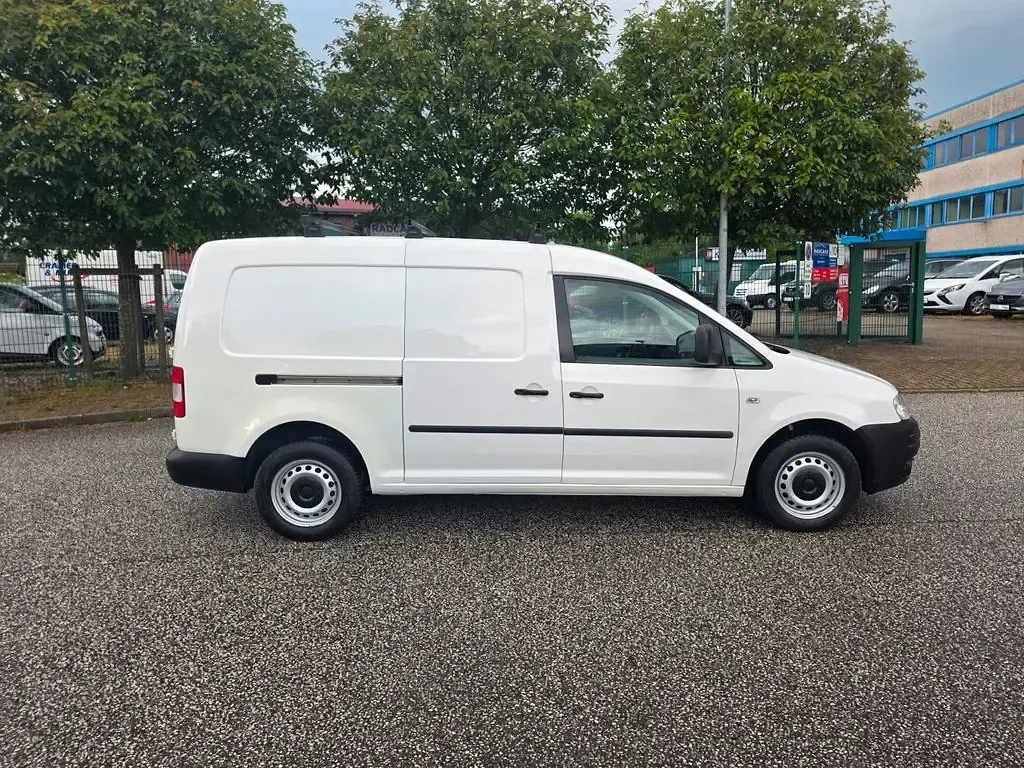Gebraucht VW Caddy Maxi 102 PS (75 kW) 2009 Weiß Van / Kleinbus