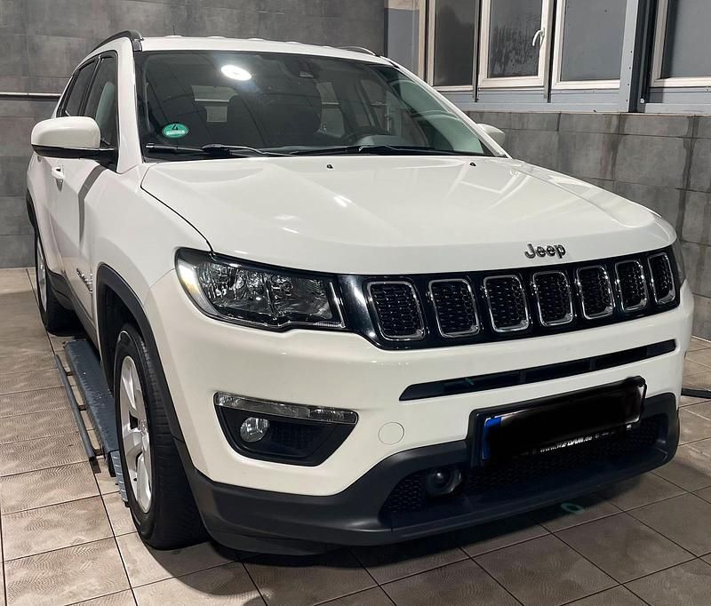 Gebraucht Jeep Compass Longitude 140 PS (102 kW) 2019 Weiß SUV