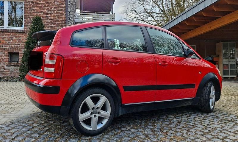 Gebraucht Audi A2 Sport 75 PS (55 kW) 2003 Rot Kleinwagen
