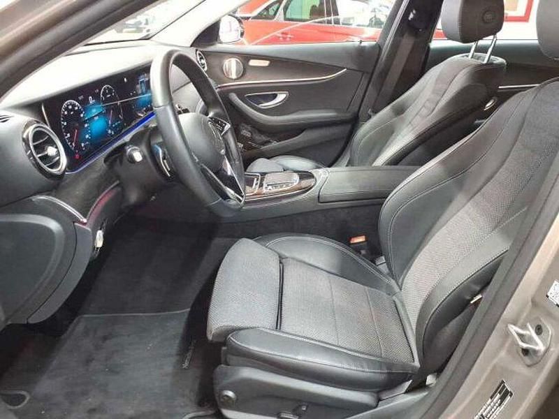 Gebraucht Mercedes E220 Avantgarde 200 PS (147 kW) 2023 Mojavesilber metallic Kombi