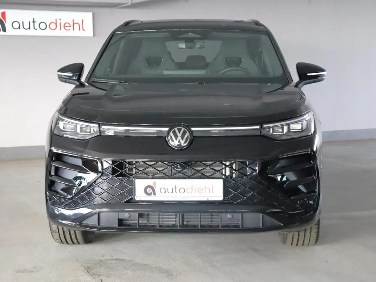Gebraucht VW Tayron R-line 204 PS (150 kW) 2026 SUV
