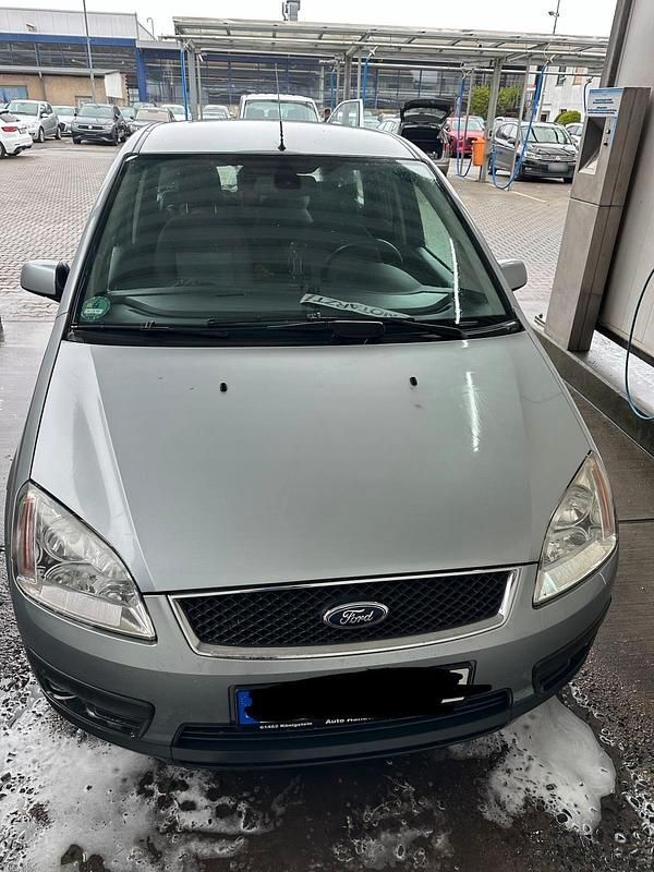 Gebraucht Ford Focus 100 PS (73 kW) 2005 Grau Kleinwagen