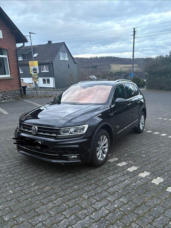 Gebraucht VW Tiguan 239 PS (175 kW) 2019 Schwarz SUV