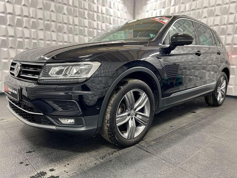 Schwarz Gebraucht 2019 VW Tiguan Highline SUV | 25.890 € (Guter Preis) - Bild 1/4