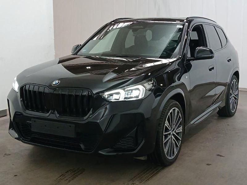 Schwarz Gebraucht 2024 BMW X1 M Sport SUV | 52.899 € - Bild 1/4