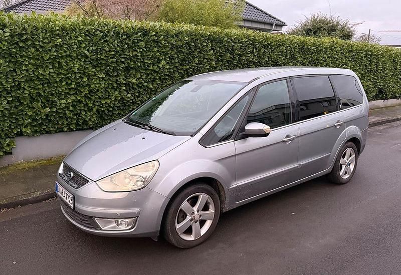 Gebraucht Ford Galaxy Ghia 140 PS (102 kW) 2008 Grau Van / Kleinbus