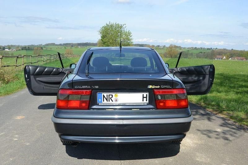 Gebraucht Opel Calibra 170 PS (125 kW) 1994 Schwarz Coupé
