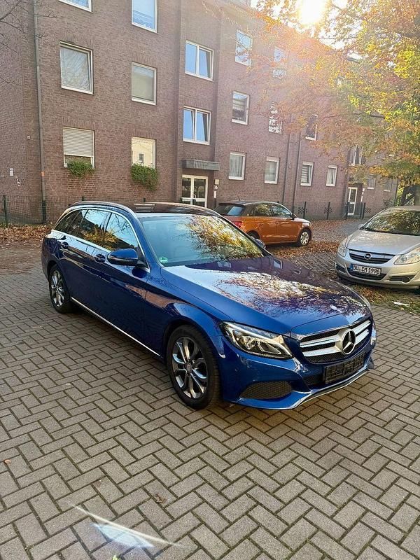 Blau Gebraucht 2015 Mercedes C200 Kombi | 14.500 € (Superpreis) - Bild 1/4